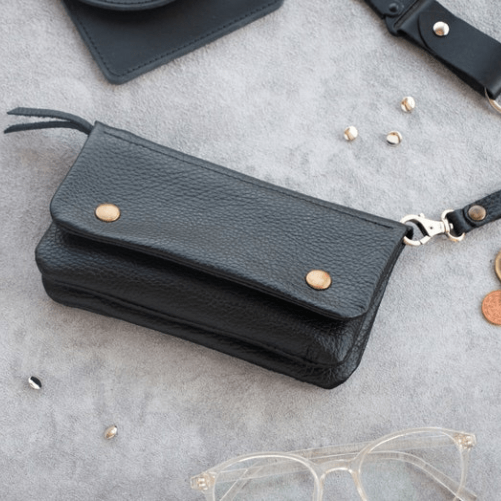 India-Made Personalized Long Wristlet Wallet - Leather Shop Factory