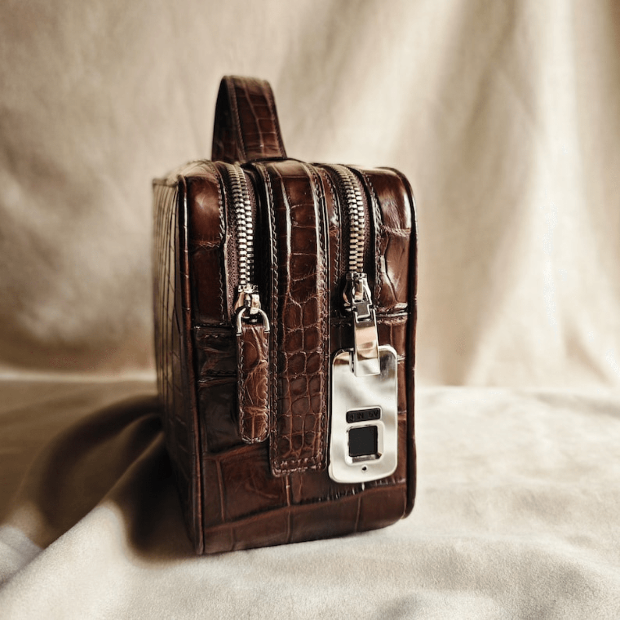 Leather clutch golf alligator mens