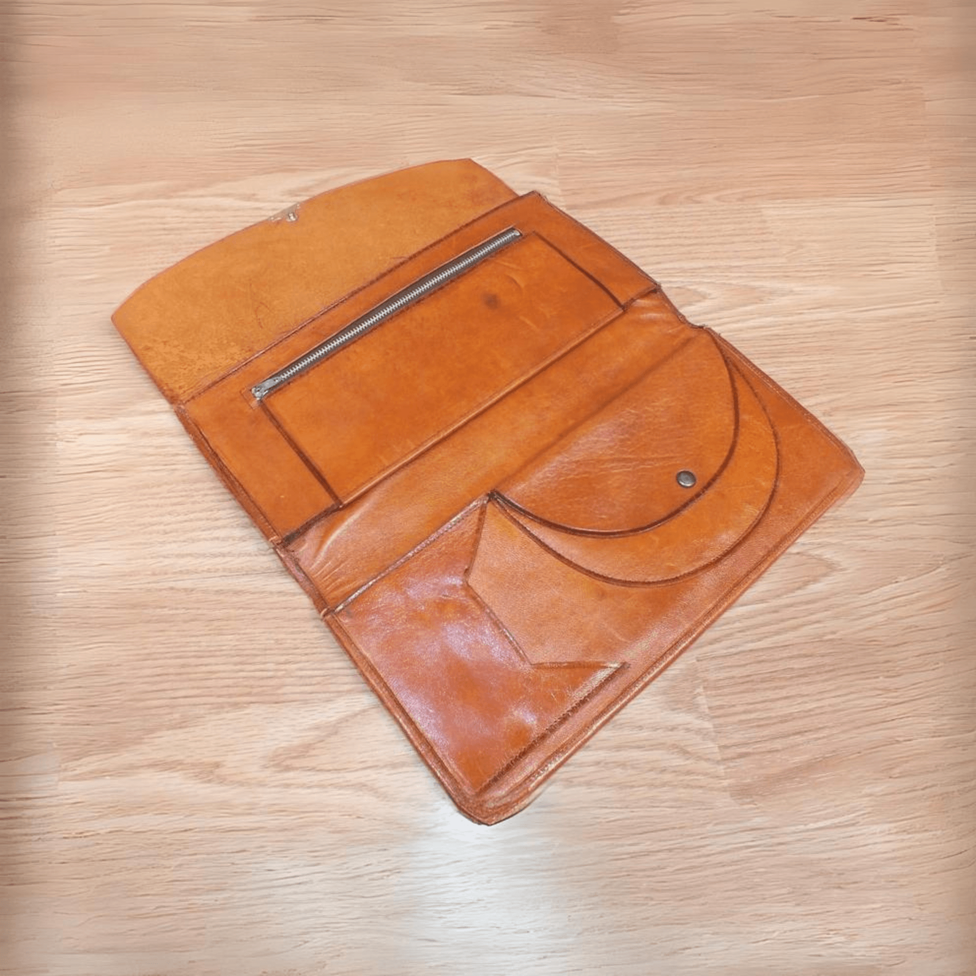 Elegant Indian Leather Tote - Leather Shop Factory