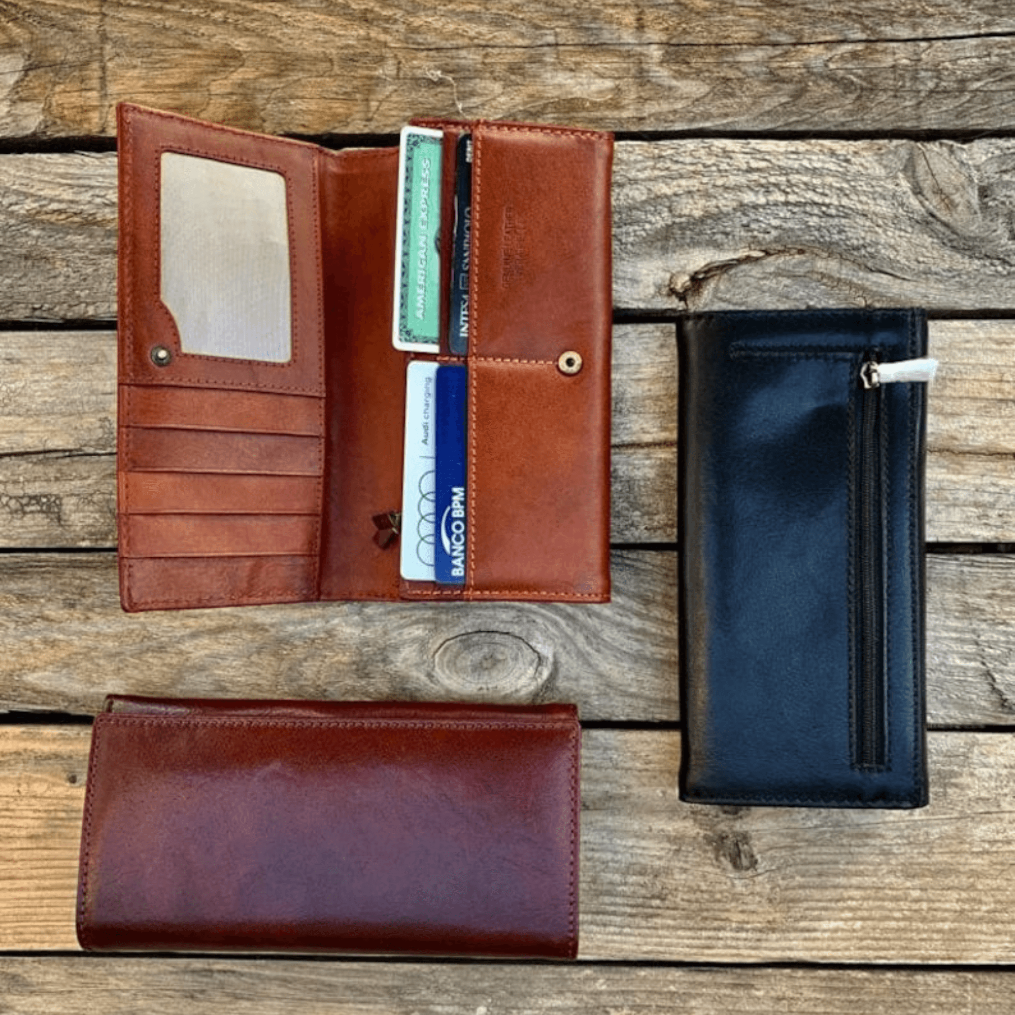 Awesome gift wallet - Leather Shop Factory