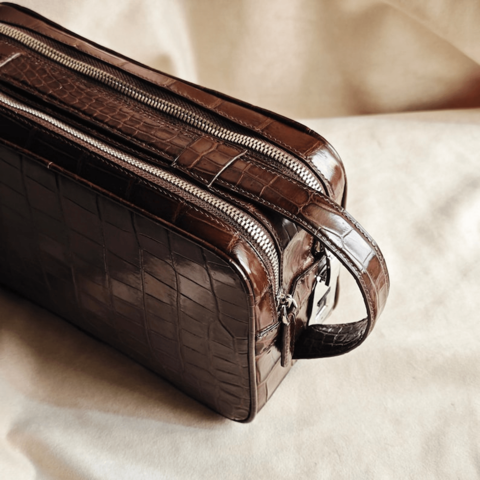 Leather clutch golf alligator mens
