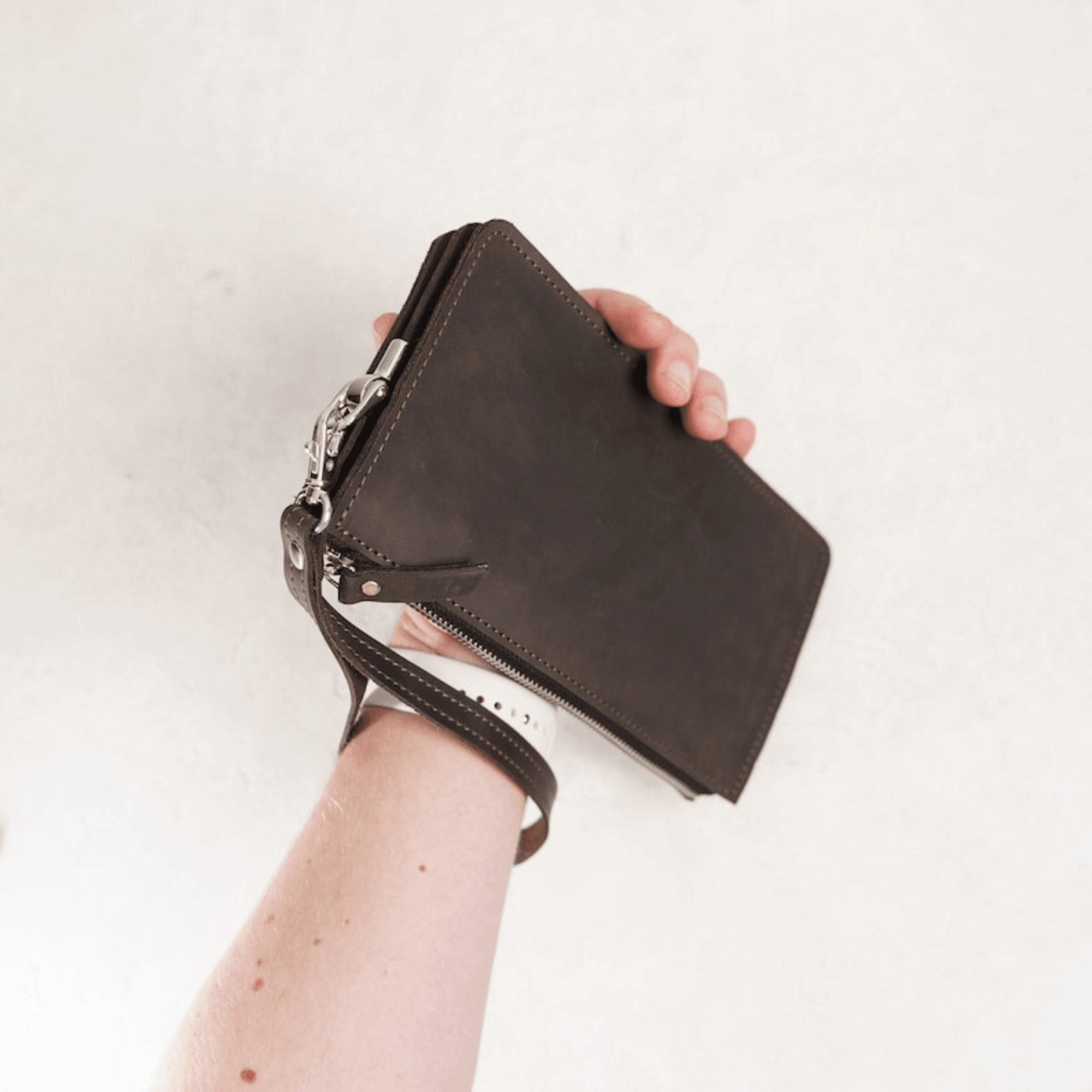 Leather wristlet walletmen clutch
