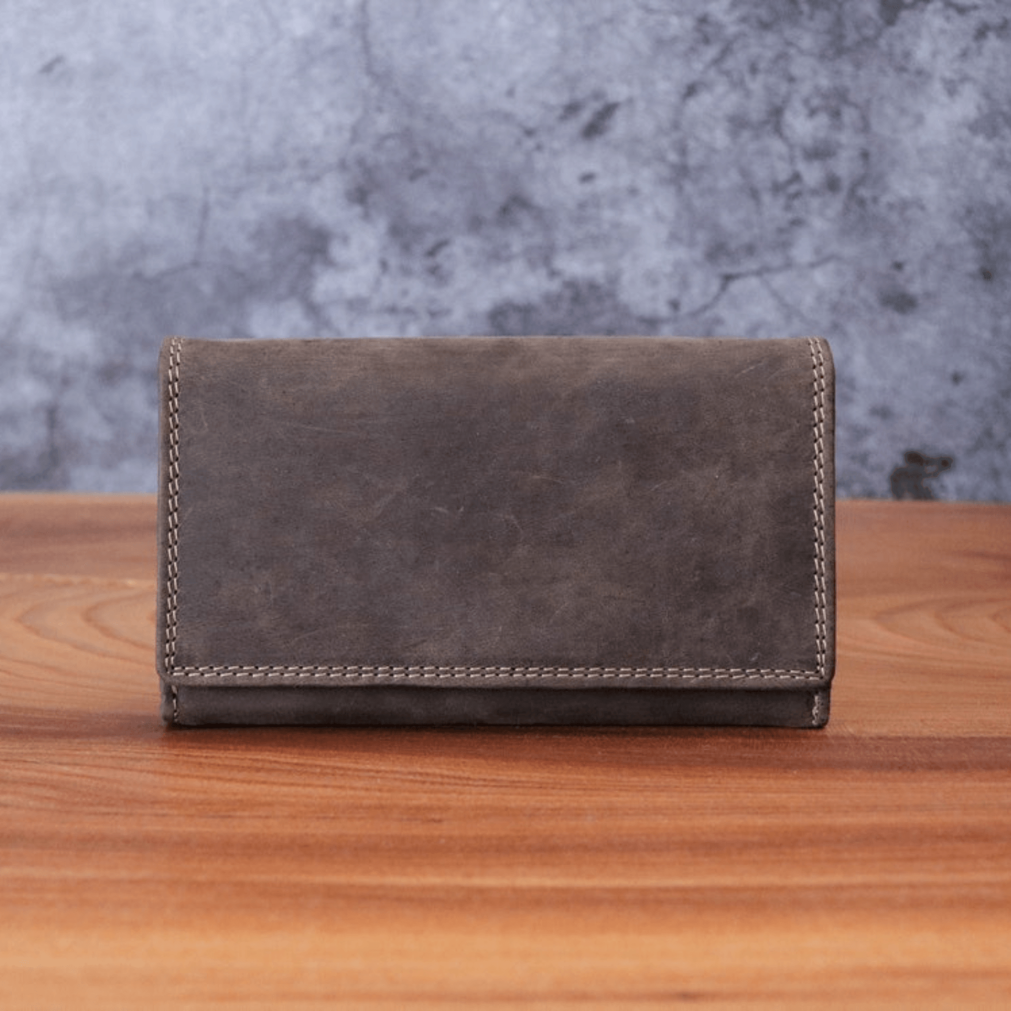 Women's Wallet Full Grain Distressed - Leather Shop Factory