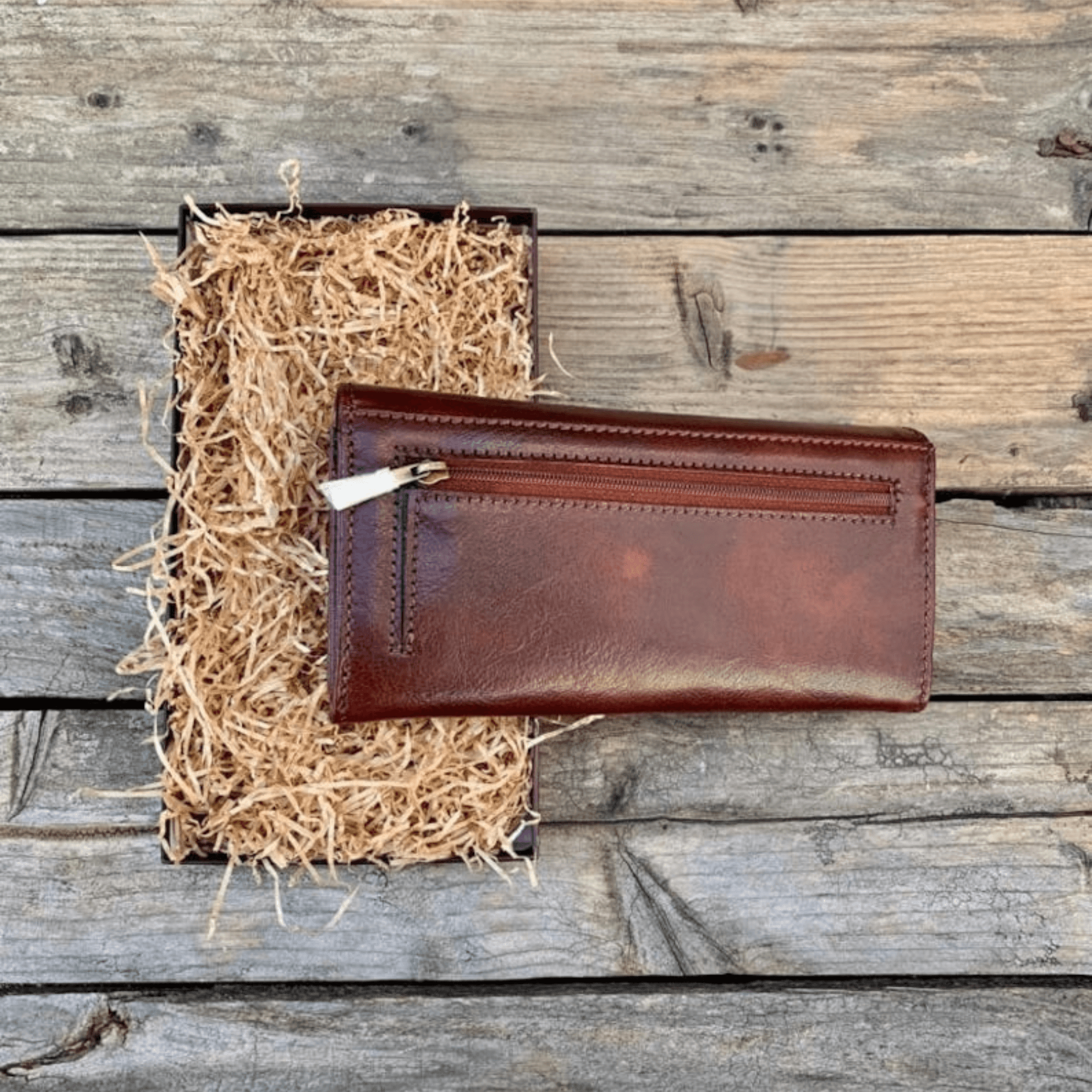 Awesome gift wallet - Leather Shop Factory