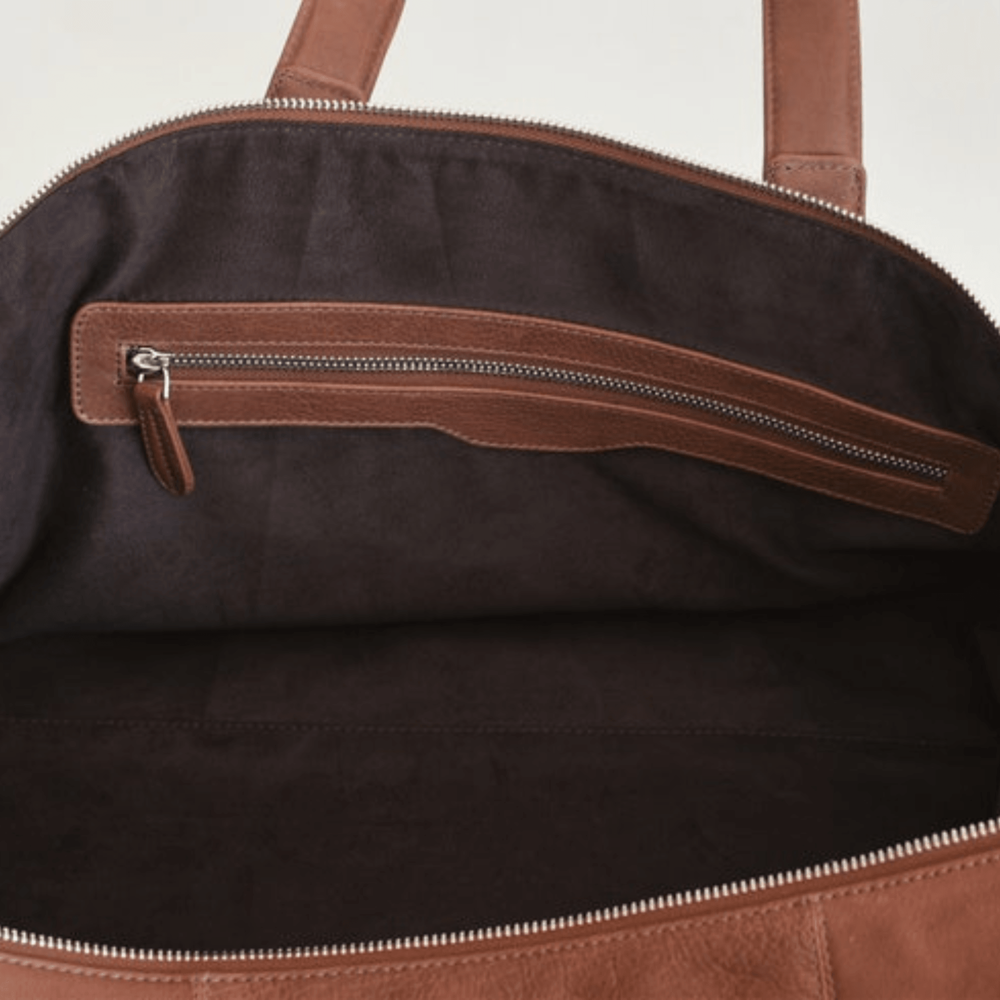 Elysian Voyager 2.0 Travel Ensemble - Leather Shop Factory