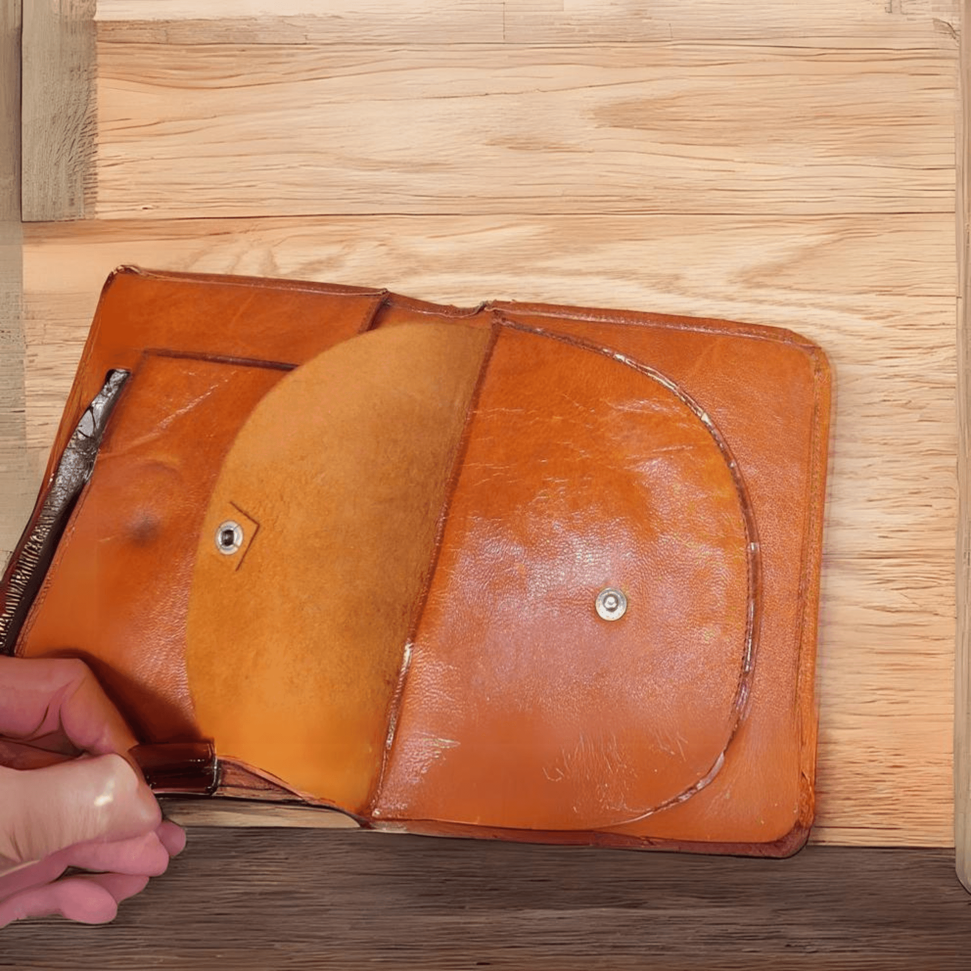 Elegant Indian Leather Tote - Leather Shop Factory