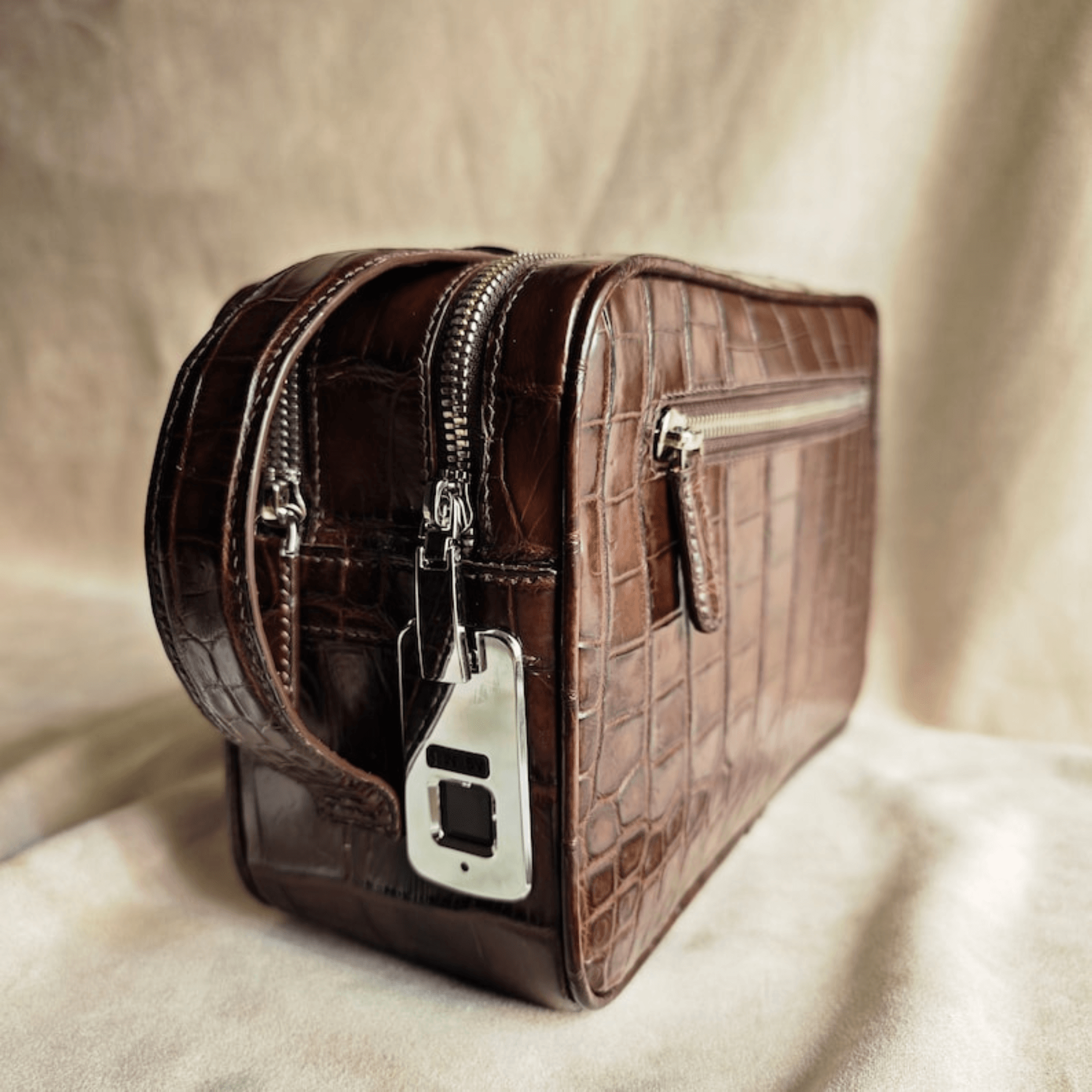 Leather clutch golf alligator mens