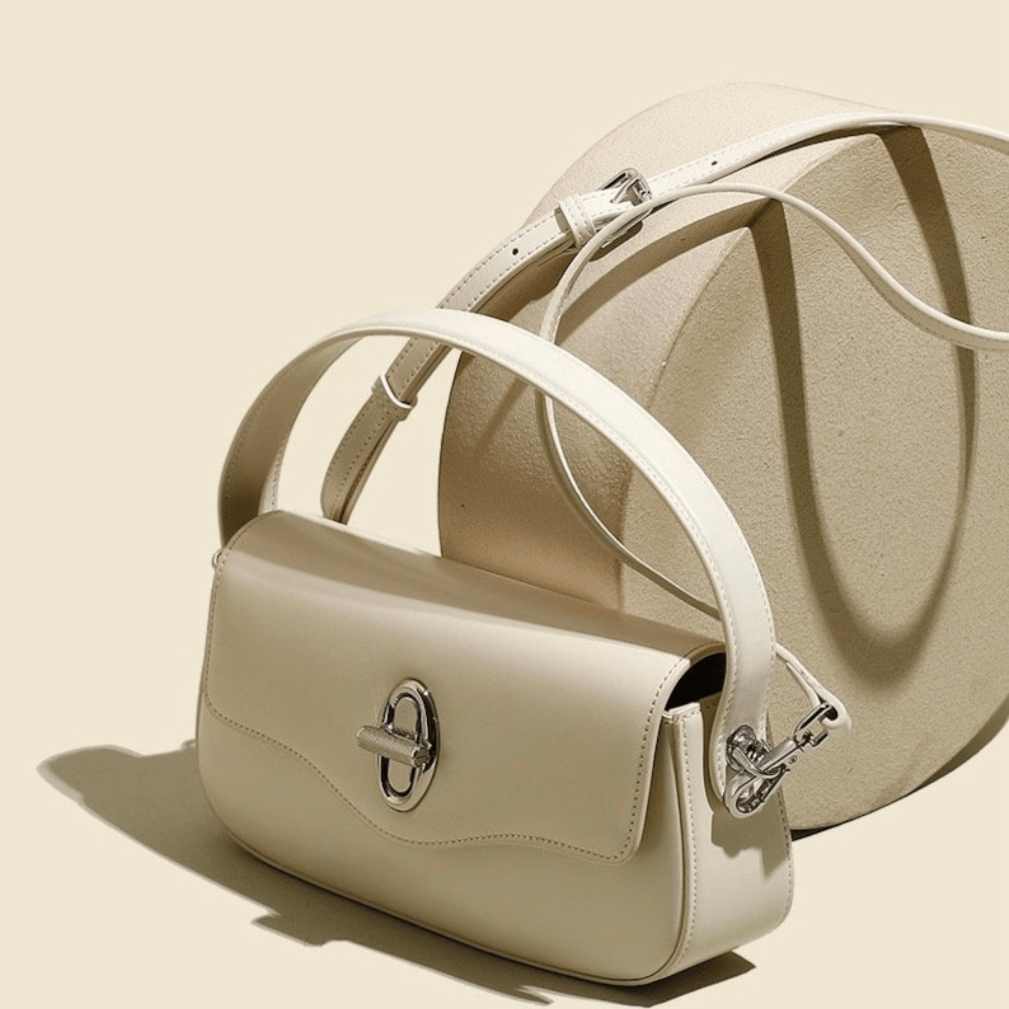 Small "Retro Radio" Handbag for women - Leather Shop Factory