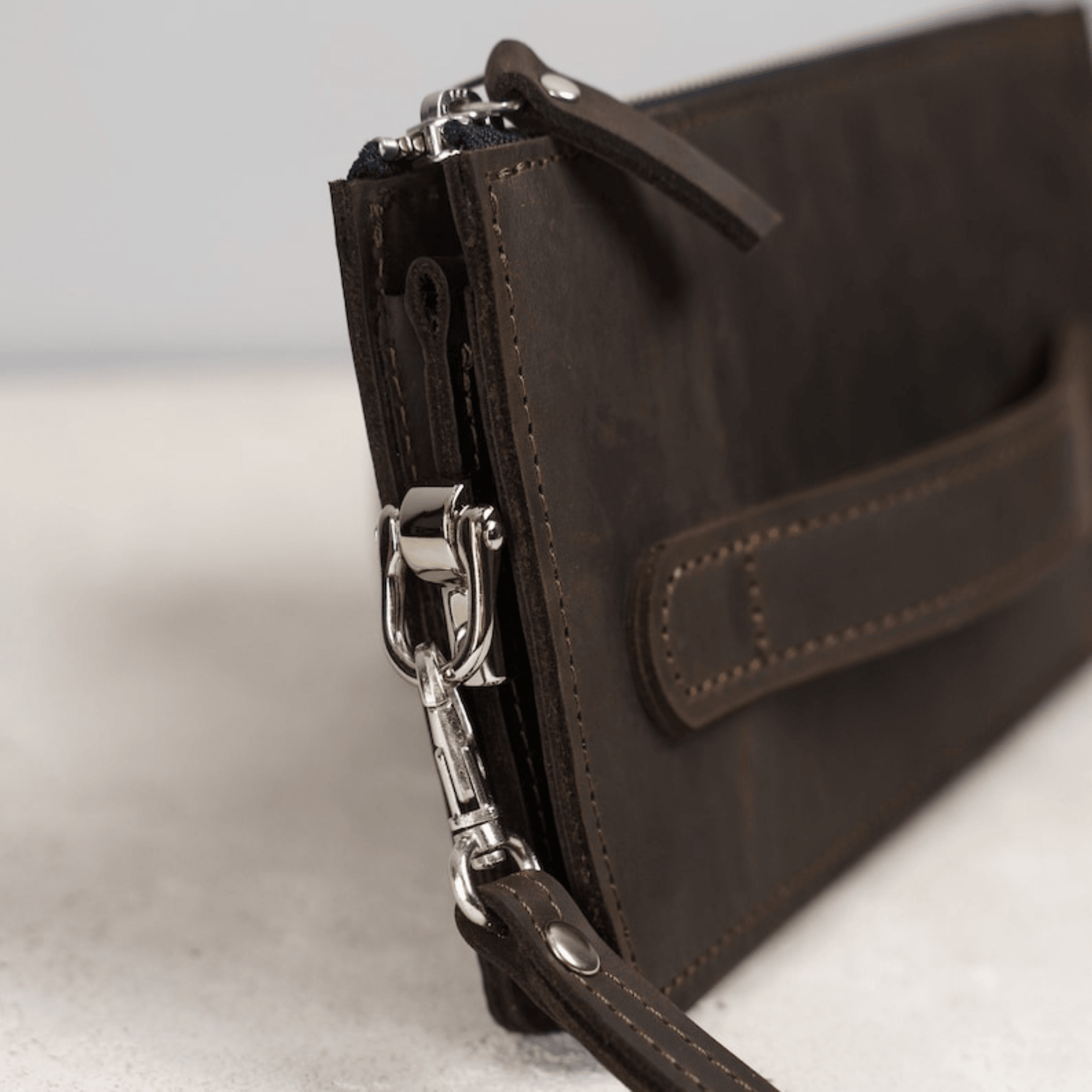 Leather wristlet walletmen clutch