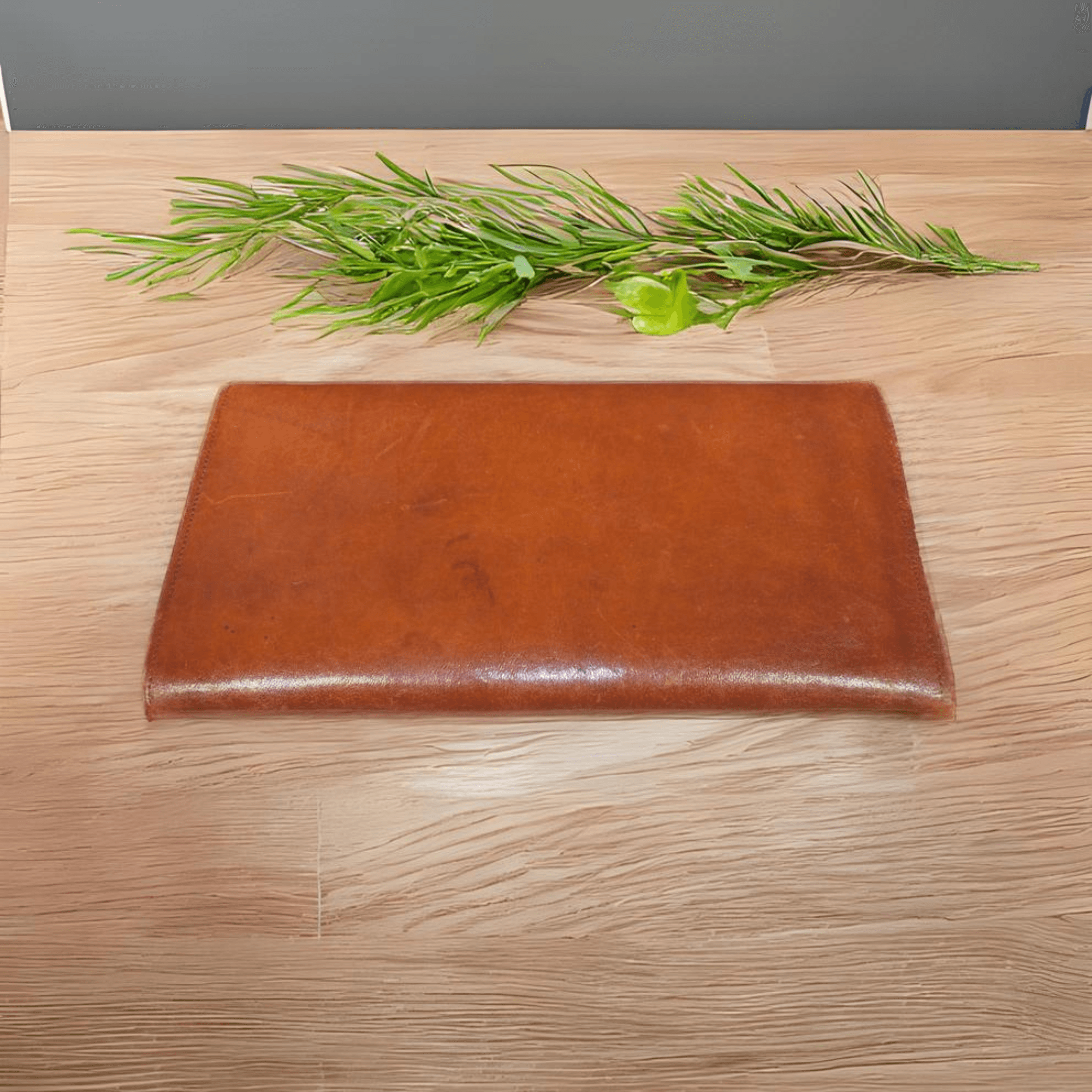 Elegant Indian Leather Tote - Leather Shop Factory