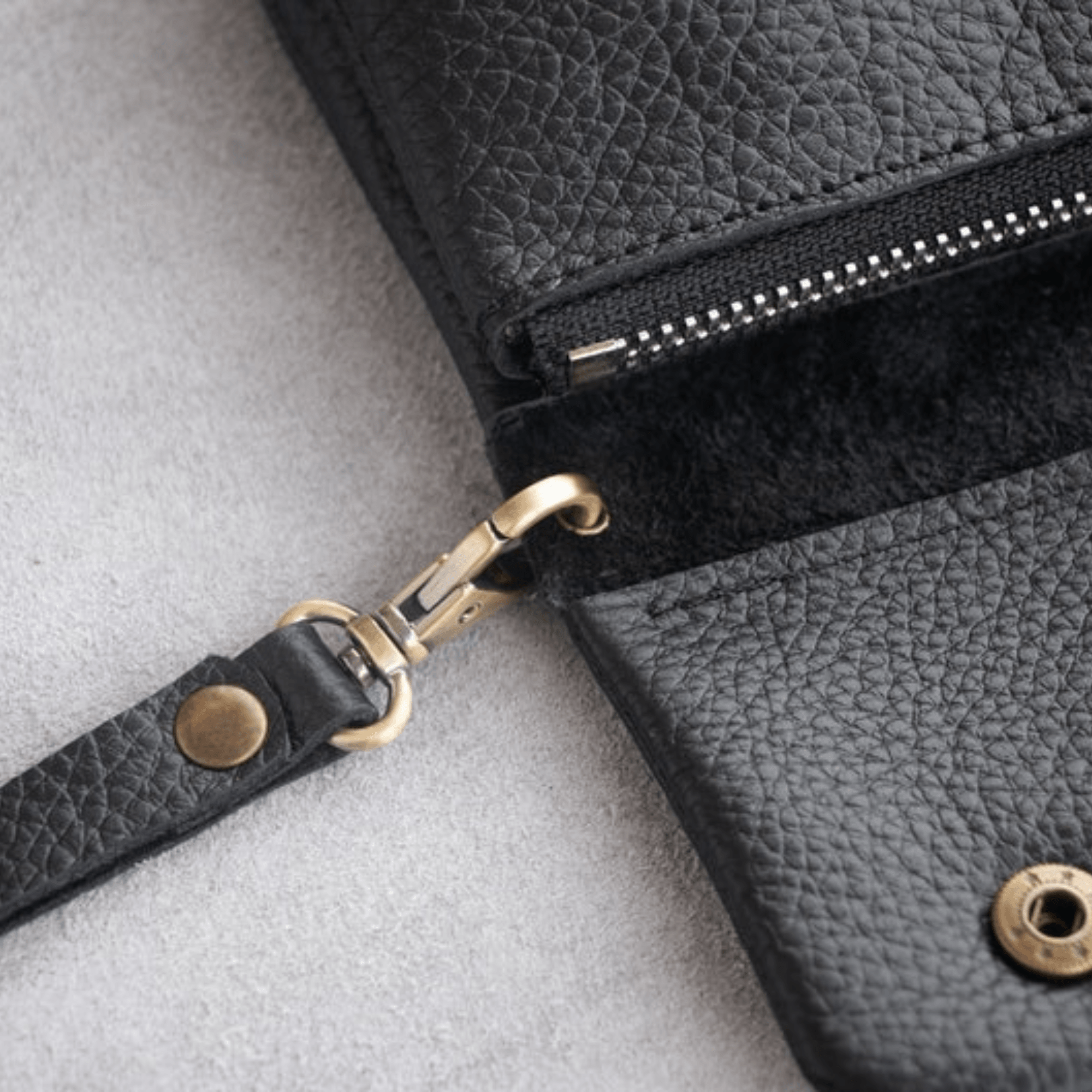 India-Made Personalized Long Wristlet Wallet - Leather Shop Factory