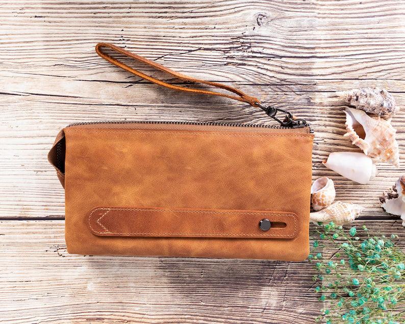Elegant Leather Wristlet Wallet - Leather Shop Factory