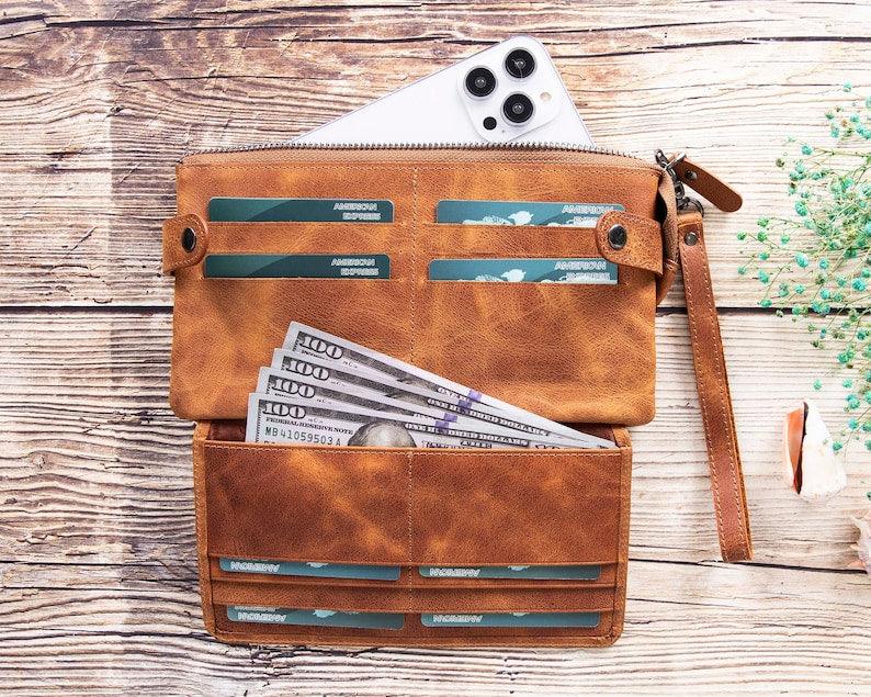 Elegant Leather Wristlet Wallet - Leather Shop Factory