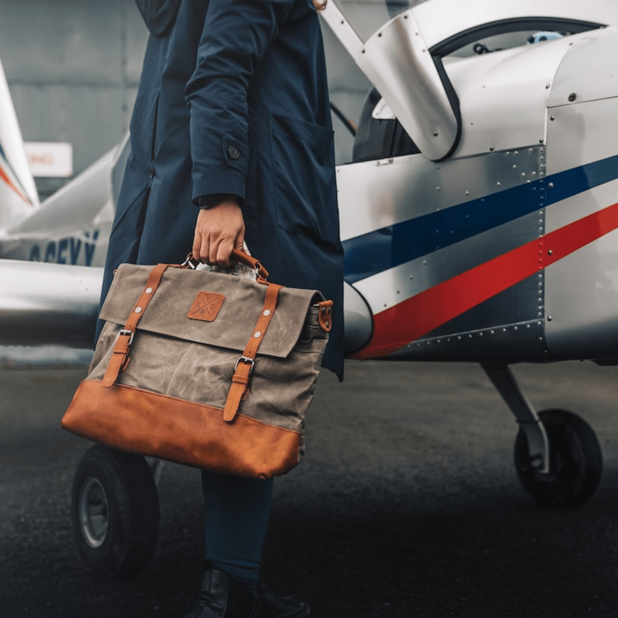 Classic Indian Voyager Messenger - Leather Shop Factory