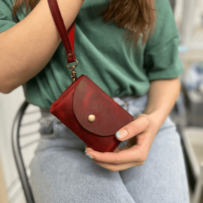 Leather Wallet for Women - A Blend of Elegance and Functionality - Leather Shop Factory