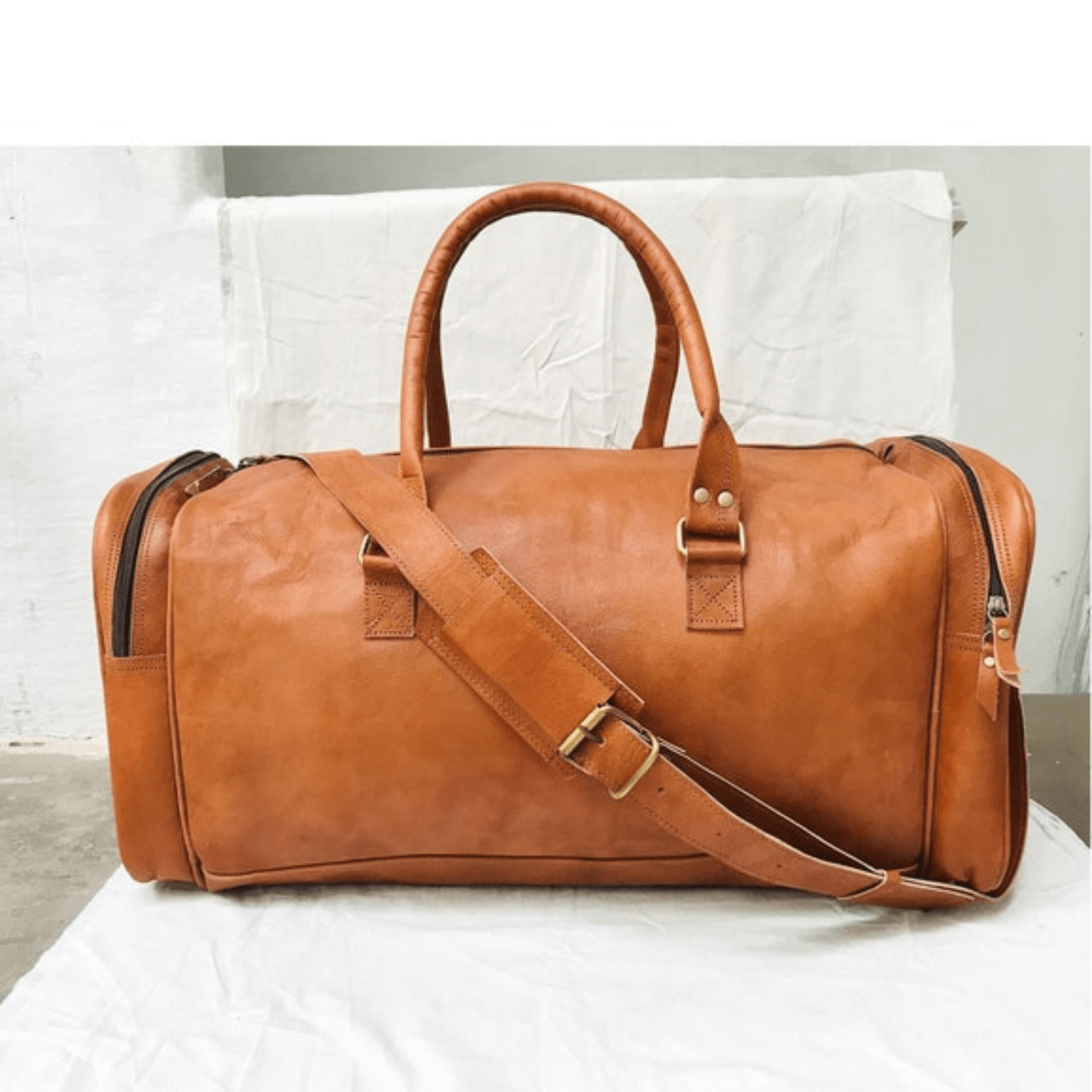 Regal Voyager: Vintage Brown Leather Weekender - Leather Shop Factory