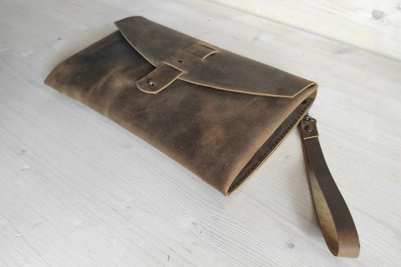 Timeless Envelope Wristlet Clutch - Leather Shop Factory