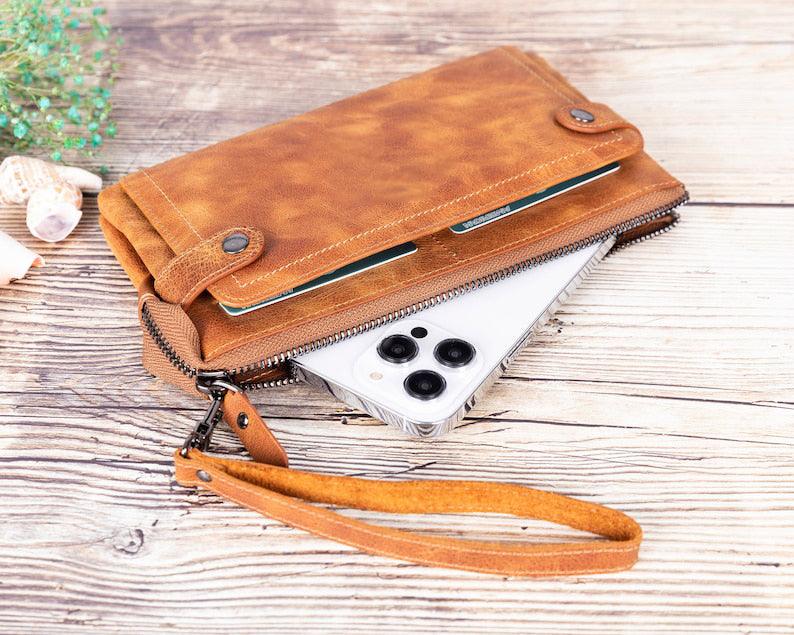 Elegant Leather Wristlet Wallet - Leather Shop Factory