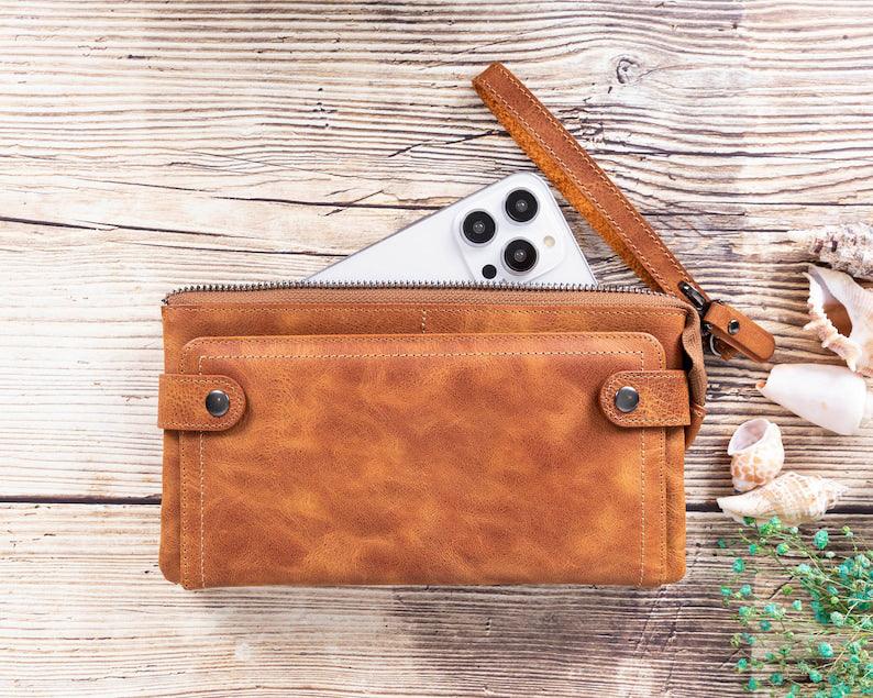 Elegant Leather Wristlet Wallet - Leather Shop Factory